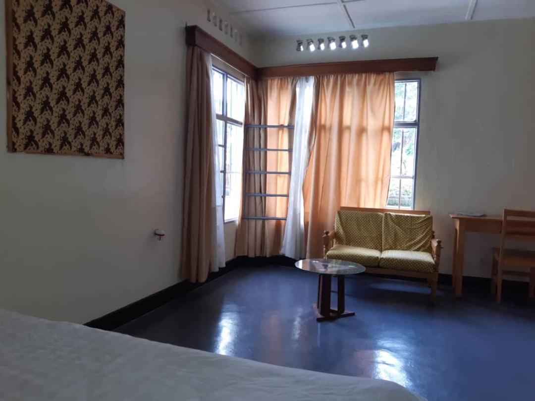 Maddy'S Kitchen And Accomodation Gisenyi Exterior photo