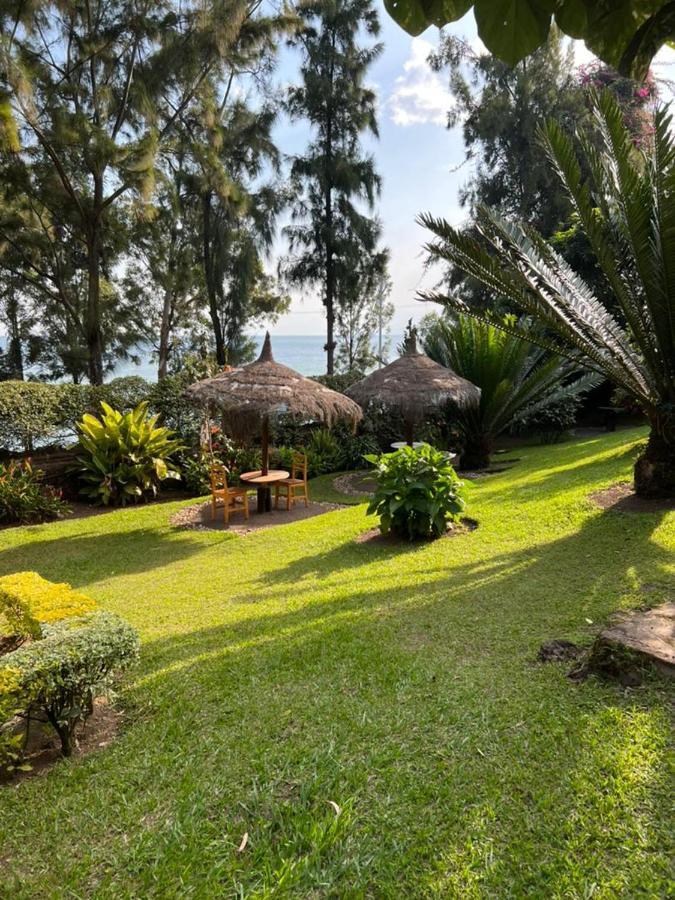 Maddy'S Kitchen And Accomodation Gisenyi Exterior photo